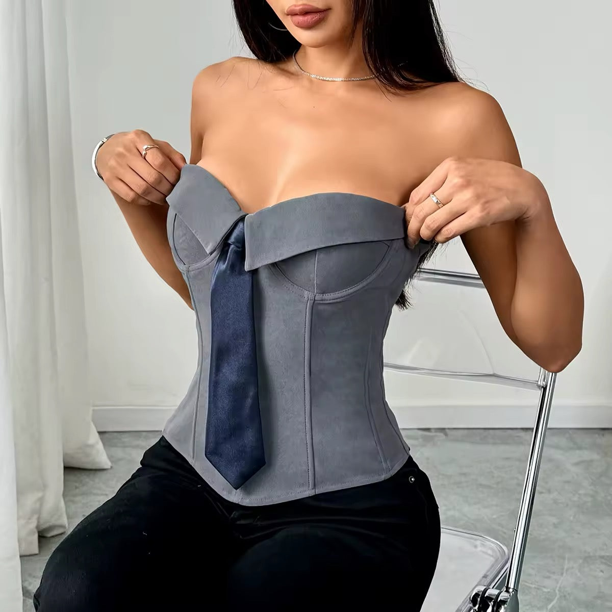 BOSSY Kravat Detaylı Gömlek Yaka Büstiyer