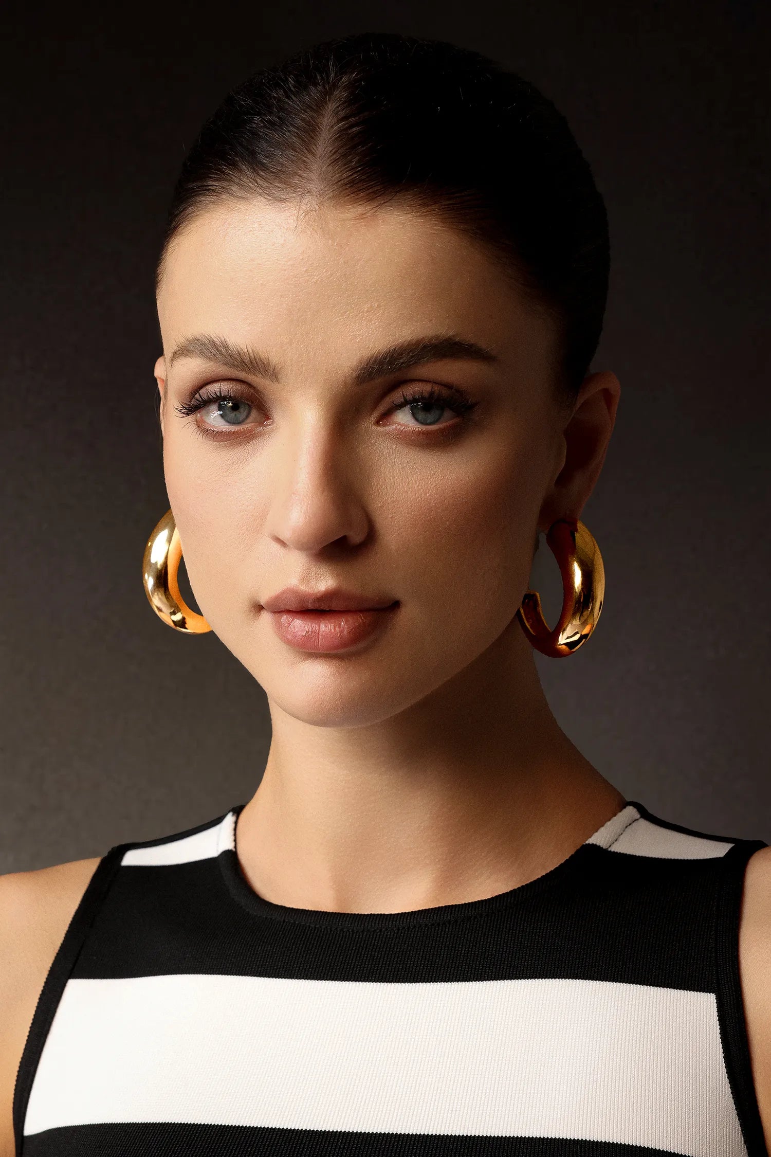 HOLLIE Klasik ve İddialı Büyük Halka Gold Küpe