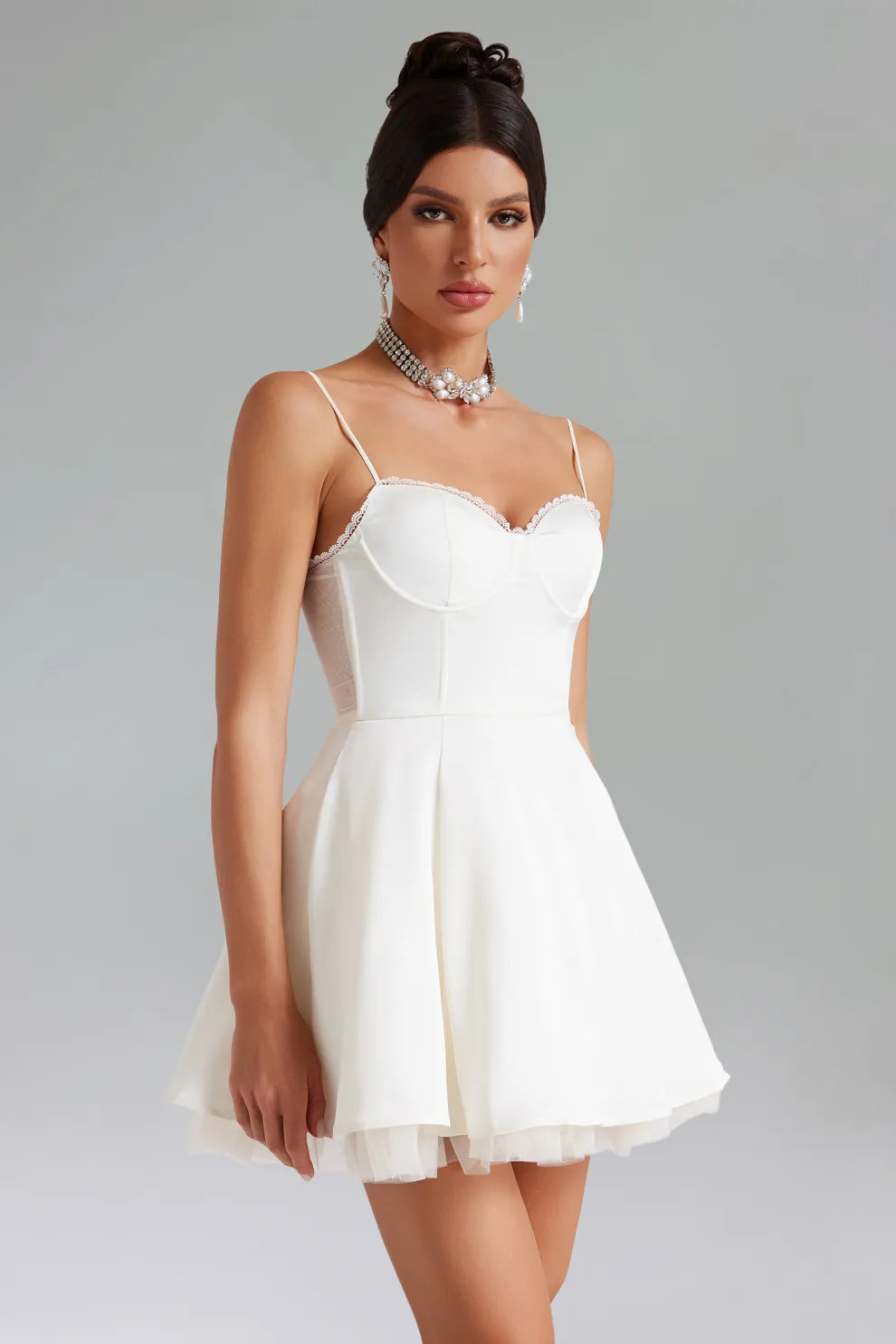 AZRA – İnce Askılı Bralette Detaylı Beyaz Mini Elbise