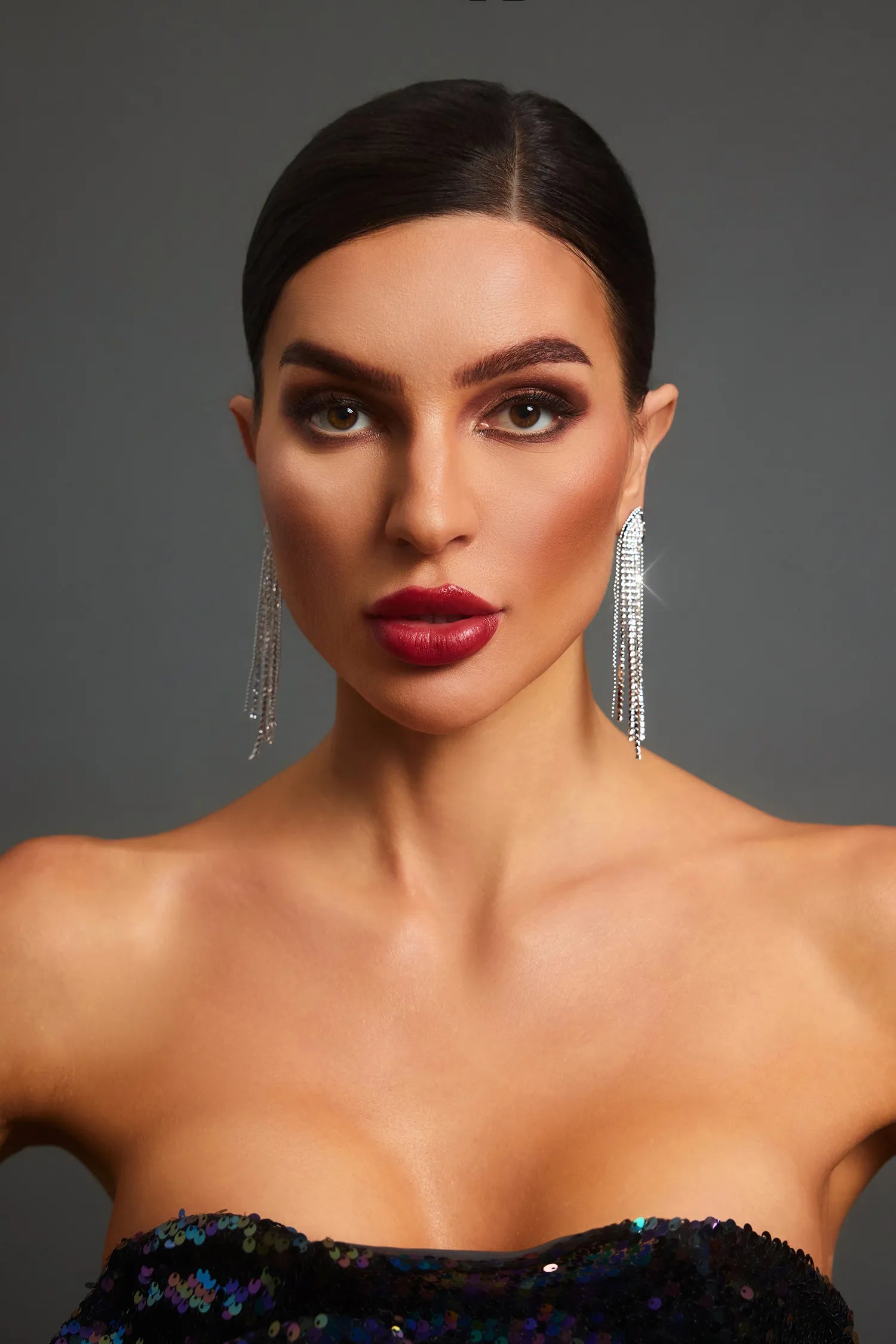 LIZA Gümüş Kristal Taşlı Sallantılı Küpe