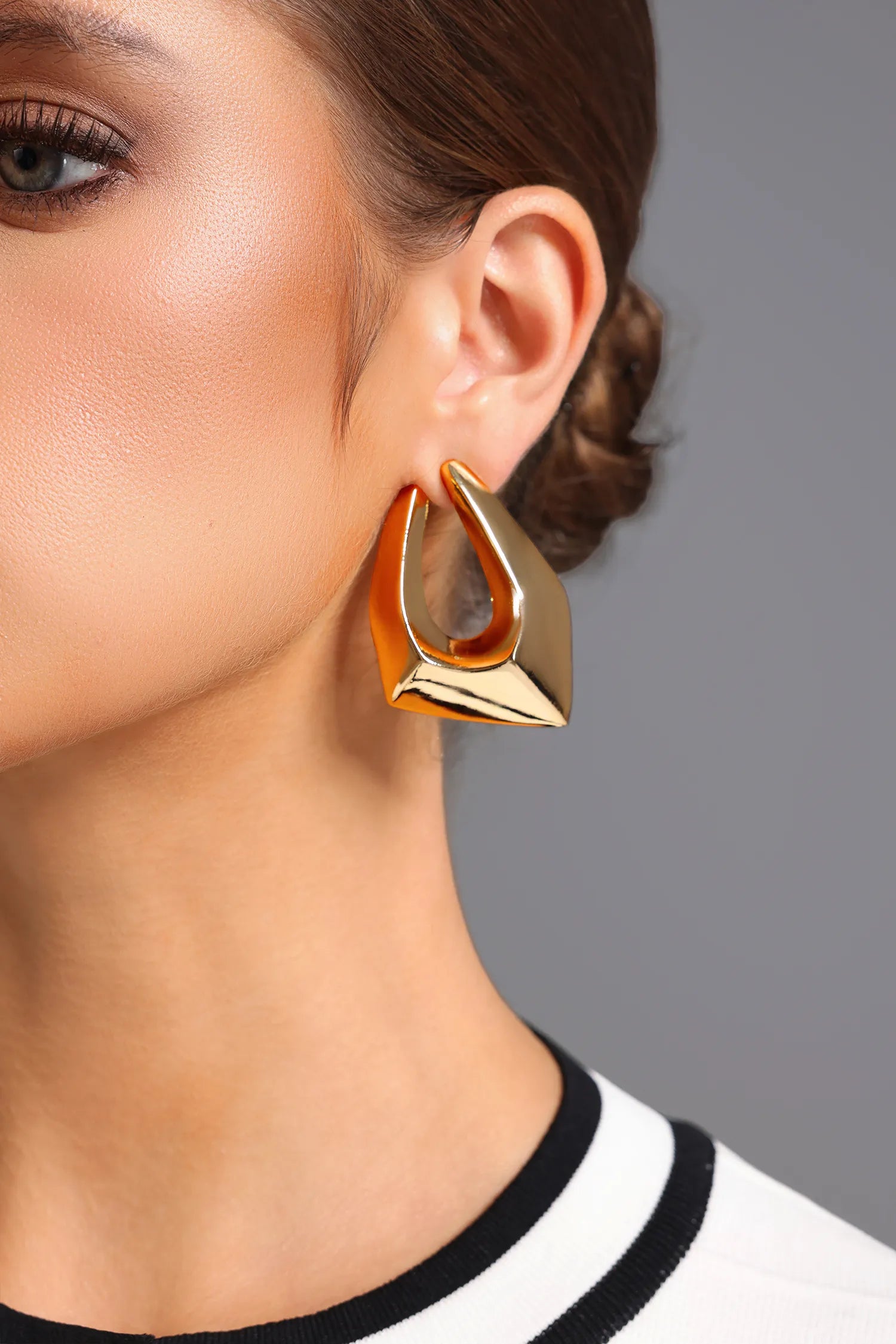 TİLDA Geometrik Gold Halka Küpe