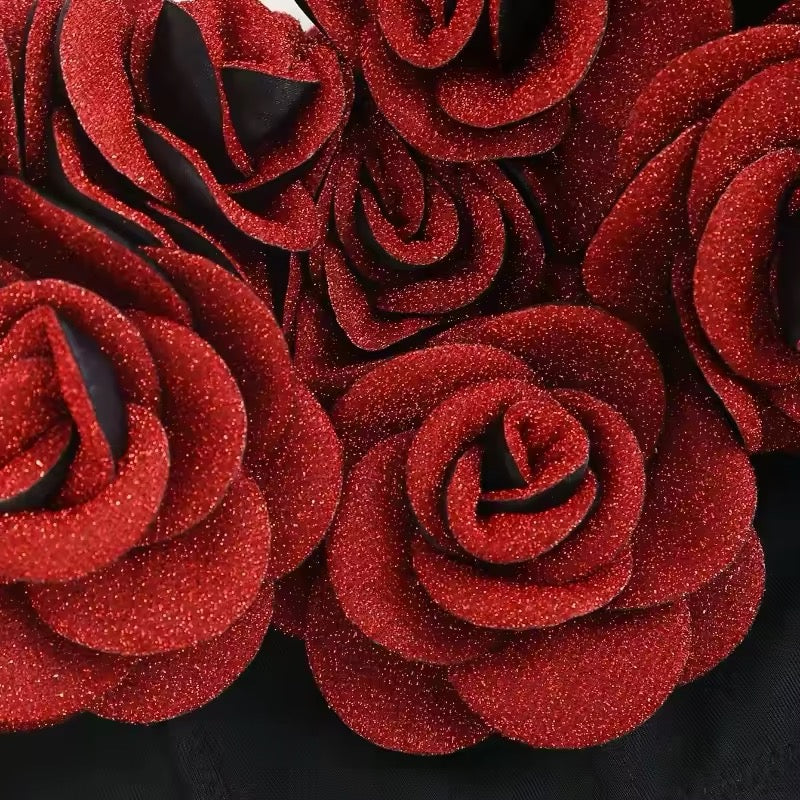 ROSEA Kırmızı 3D Gül Detaylı Siyah Askılı Büstiyer