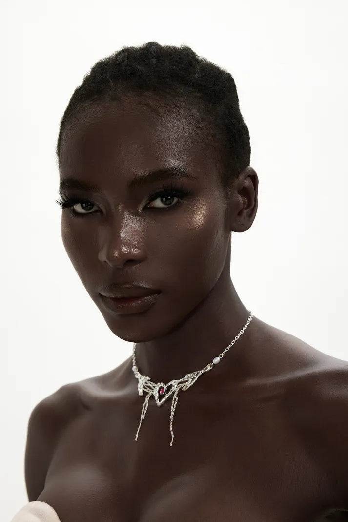 CRAVELLE Gümüş Kalpli ve Zincir Detaylı Gotik Choker Kolye