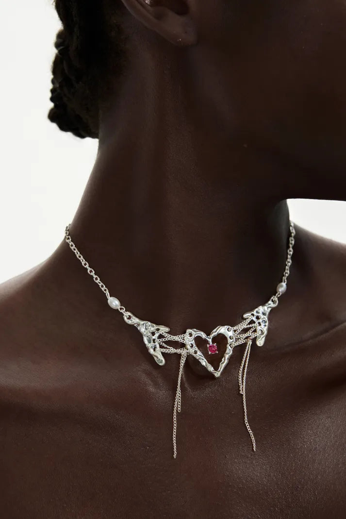 CRAVELLE Gümüş Kalpli ve Zincir Detaylı Gotik Choker Kolye