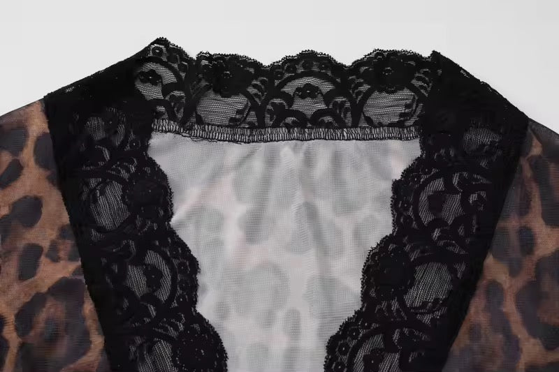 Wild Lace Bluz